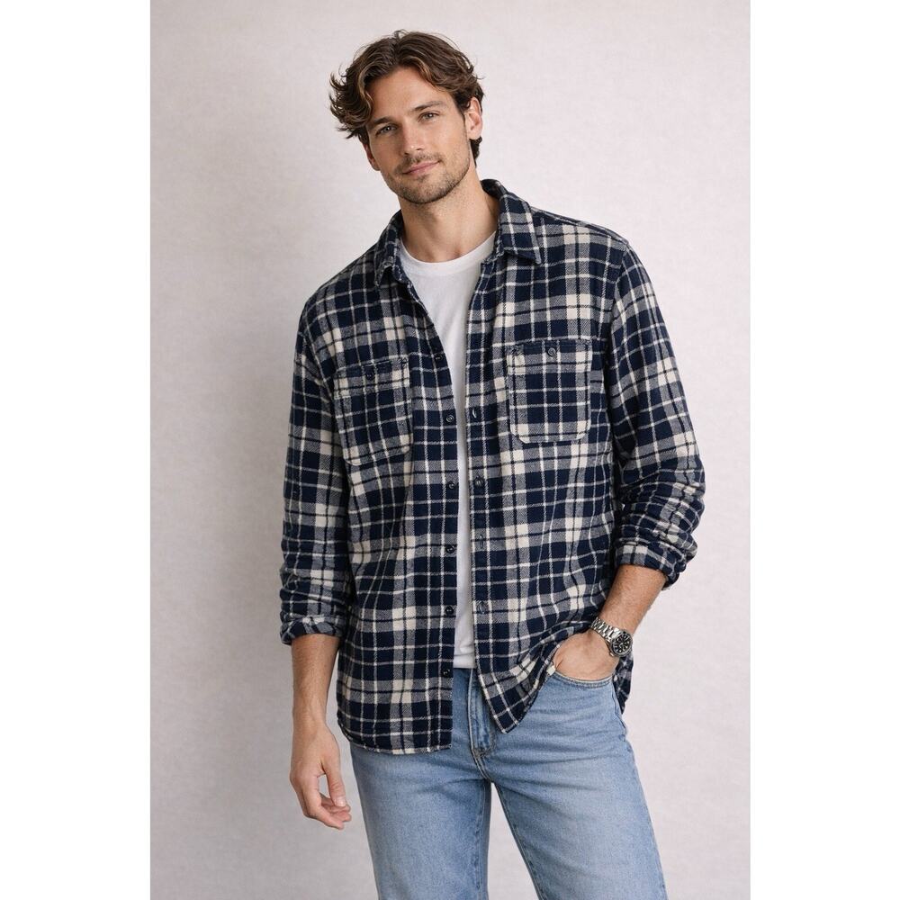 Wallace & Barnes Board Flannel Shirt XL Blue Plaid Heavyweight Outdoors Workwear